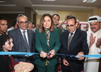 وزيرة الثقافة ومحافظ شمال سيناء يشهدان احتفالية “تحرير سيناء” بقصر ثقافة العريش