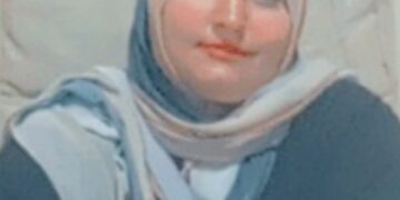 لا تشد على يد من أراد الرحيل