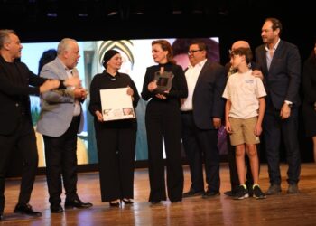 نجوم الفن يشاركون في تكريم المركز القومي للمسرح لاسم الفنان الكبير الراحل أشرف عبد الغفور