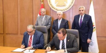 وزير التعليم العالي يرأس اجتماع المجلس الأعلى للمستشفيات الجامعية