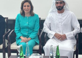 وزيرة الثقافة تلتقي نظيرها الإماراتي في مستهل زيارتها لدولة الإمارات لحضور افتتاح “معرِض أبو ظبي الدُولي للكتاب