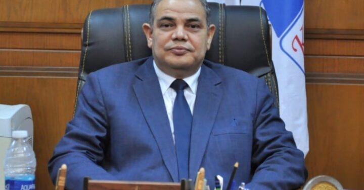 رئيس جامعة كفر الشيخ يهنئ وزير الشباب والرياضة ورئيس اللجنه المنظمه لحصول المنتخب الوطني البارالمبي علي 8 ميداليات في بطوله مراكش الدولية بالمغرب