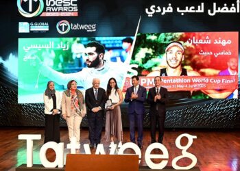 بحضور وزير الرياضة أبطال مصر والعرب يتلألؤون في حفل تتويج نيوز للأفضل