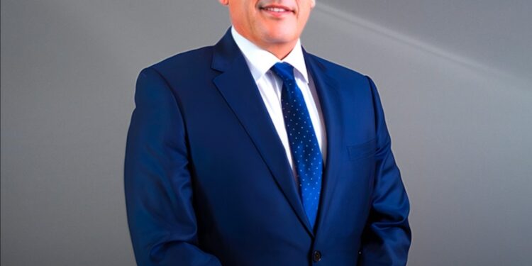 «فوربس» تختار حسام الشاعر ضمن أقوى قادة السياحة والسفر بالشرق الأوسط للعام الثاني علي التوالي