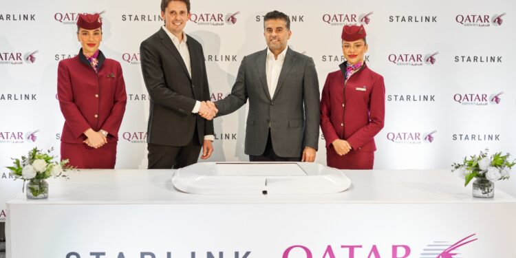 الخطوط الجوية القطرية أول شركة توفر خدمة Starlink للاتصال اللاسلكي المجاني بالإنترنت على متن رحلاتها الجوية