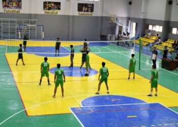 جامعة الفرات الأًوسط التقنية تفتتح فعاليات بطولة الجامعة بالكرة الطائرة