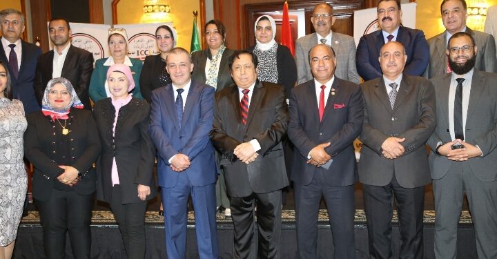 كرم شخصيات سياسية وفنية وإعلامية : ملتقي القاهرة الدولي للريادة والأستثمار يؤكد اهمية النهوض بالاستثمار المشترك لتحقيق تطلعات الشعوب العربية