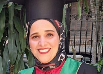 الإعلامي محمود الهندي يهنئ الدكتورة ابتسام فوزي لثقة وزير التعليم العالي بتكليفها مدير عام للمكتب الإعلامي للوزارة