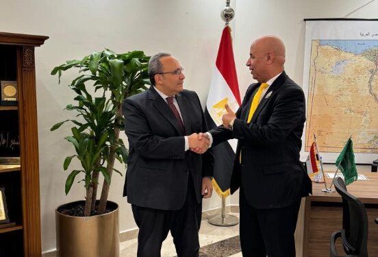 إتحاد المصريين بالسعودية يلتقي القنصل العام بالرياض
