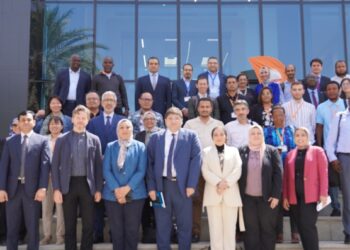 على هامش زيارة وفود 20 دولة من الدول الأعضاء بمنظمة اليونسكو بمصر : زيارة تفقدية للوفود المنظمة لجامعة عين شمس