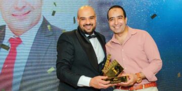 تكريم المستشار الإعلامي حمدي محمد في الدورة الثالثة من مهرجان(Best Arab Award