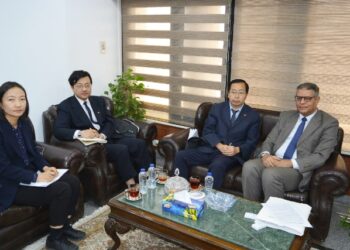 هيئة الاستشعار من البعد تستقبل وفدا من السفارة الصينية لتعزيز التعاون في مجال تكنولوجيا المعلومات وبيانات الأقمار الصناعية