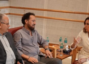 وزيرة الثقافة توجه بإقامة سلسلة من الفعاليات احتفالًا باليوبيل الفضي لإنشاء بيت العود وتُعلن عودة أوركسترا العود