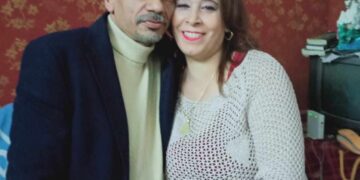 خبيرة التجميل هند حبيب تهنئ شقيقها بمناسبة عيد زفافه