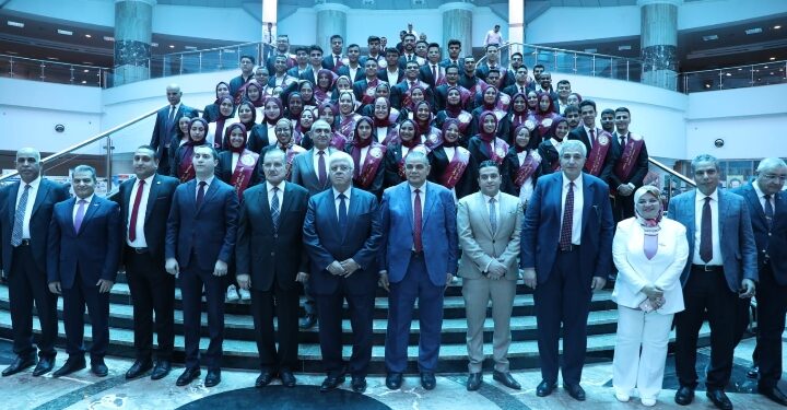 وزير التعليم العالي يتفقد الأعمال التنفيذية بمشروعات جامعة كفر الشيخ بتكلفة 3 مليار جنيه