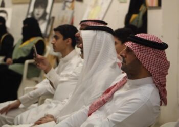 برعاية نادي همسات أقيم اللقاء الفني بجمعية الثقافة والفنون بمحافظة الأحساء