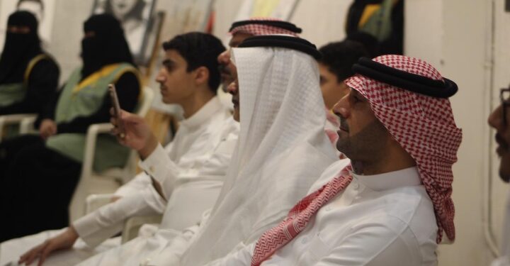 برعاية نادي همسات أقيم اللقاء الفني بجمعية الثقافة والفنون بمحافظة الأحساء