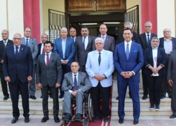 وزير التعليم العالي يرأس اجتماع مجلس إدارة الاتحاد الرياضي المصري للجامعات بحضور وزير الشباب والرياضة