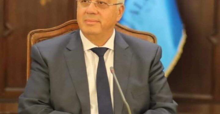 التعليم العالي والبحث العلمي : بحوث الفلزات يبحث التعاون مع الولايات المُتحِدة الأمريكية في تطوير مواد لإنتاج الوقود باستخدام الطاقة الشمسية