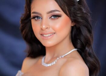 التوب موديل غزل زياده فى اطلاله ساحره تلفت الانتباه لمعجبنها على السوشيال ميديا