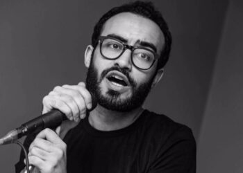 مسعد اوزيل يشعل مسرح دهب سكوير بجنوب سيناء