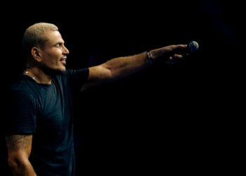 ليلة أسطورية .. عمرو دياب يتألق في أضخم حفلات العيد بدبي