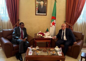 وزير الفلاحة والتنمية الريفية  الجزائري  يستقبل مدير عام المنظمة العربية للتنمية الزراعية
