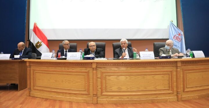 وزير التعليم العالي يرأس اجتماع مجلس الجامعات الخاصة