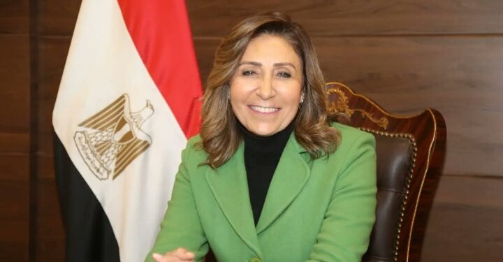 تحت رعاية وزيرة الثقافة .. الأحد  .. “الإنتاج الثقافى” يحتفل بذكرى ثورة 30 يونيو بساحة الهناجر