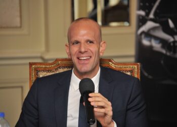 Dr. Greiche Announces Strategic Partnership through a Merger Deal with High Glass