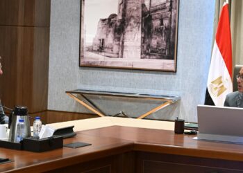 رئيس الوزراء يستعرض مع وزير الزراعة رؤية العمل خلال المرحلة المقبلة