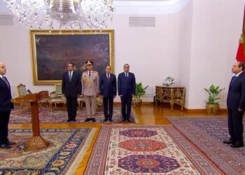 رئيس جامعة كفر الشيخ يهنئ اللواء دكتور علاء عبد المعطي بتوليه منصب محافظ كفر الشيخ