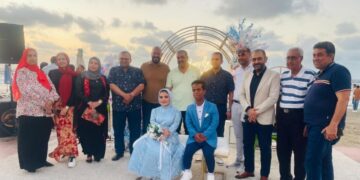 إقامة حفل خطوبه محمد ومنى من ذوى الهمم على شاطئ قادرون بدمياط الجديده