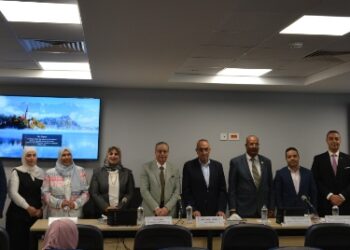 الاستشعار من البُعد تناقش مشروعات تخرج الدبلوم المهني المتخصص في الاستشعار من البعد ونظم المعلومات الجغرافية بالتعاون مع جامعة عين شمس