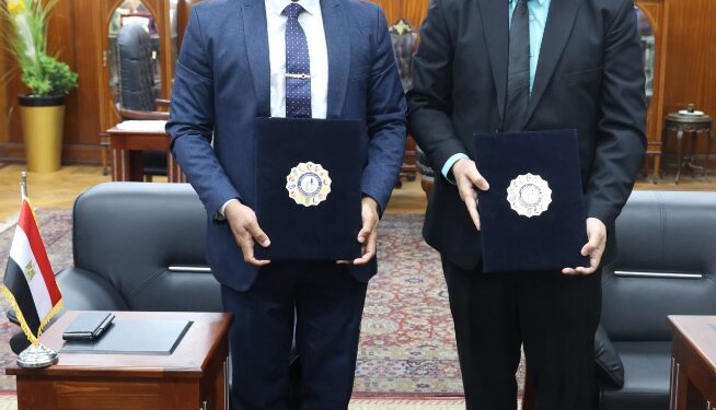 تحت رعاية وزير التعليم العالي  .. توقيع بروتوكول تعاون مشترك بين جامعة سمنود التكنولوجية والمركز القومي للبحوث