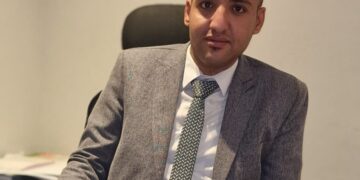 سيد خميس يصرح :  قضبان الصناعة ملتوية ومتداخلة