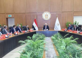 وزير التعليم العالي يلتقي بنخبة من شركاء بنك المعرفة