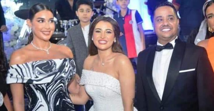 حفل زفاف المنتج مصطفي الغزولي و الممثلة بتول الحداد  بحضور النجم أميركراره  و مي عز الدين و ياسمين صبري و ايمان العاصي و دينا فؤاد و هبة مجدي ونجوم الفن