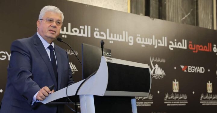 وزير التعليم العالي : لدينا منظومة متكاملة لجذب الطلاب الوافدين وتعزيز دور مصر كوجهة تعليمية في إفريقيا والشرق الأوسط