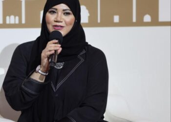 الدكتورة ميرفت ابراهيم تتحدث عن «العولمة» في لقاءات الأفضلية للتدريب والإستشارات الشهرية