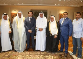 وزير الثقافة يلتقي مشايخ شمال سيناء لبحث تعزيز العمل الثقافي في المحافظة