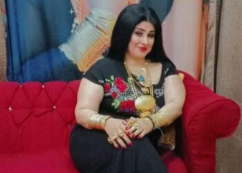 لقاء مثير وممتع مع المراه الحديديه سيده الاعمال مورى ست الكل على قناه hbc الساعه ١١ مساء مع الأعلامى محمد قاسم يوم ٧/٢٦