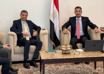 وزيرا التموين والزراعة يبحثان تحديد الأسعار الاسترشادية للمحاصيل الاستراتيجية