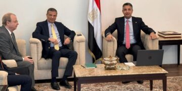 وزيرا التموين والزراعة يبحثان تحديد الأسعار الاسترشادية للمحاصيل الاستراتيجية