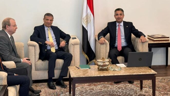 وزيرا التموين والزراعة يبحثان تحديد الأسعار الاسترشادية للمحاصيل الاستراتيجية