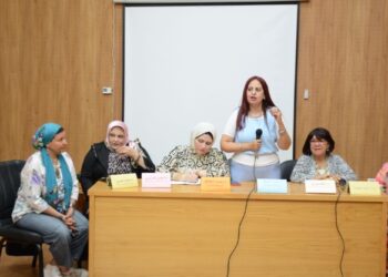 انطلاق المحطة الأولى لحملة مجلة حواء التوعوية والمسابقة الثقافية” هنوفر في فواتيرنا ونرشد استهلاكنا”  بالتعاون مع الهيئة العامة لقصور الثقافة من قصر ثقافة روض الفرج