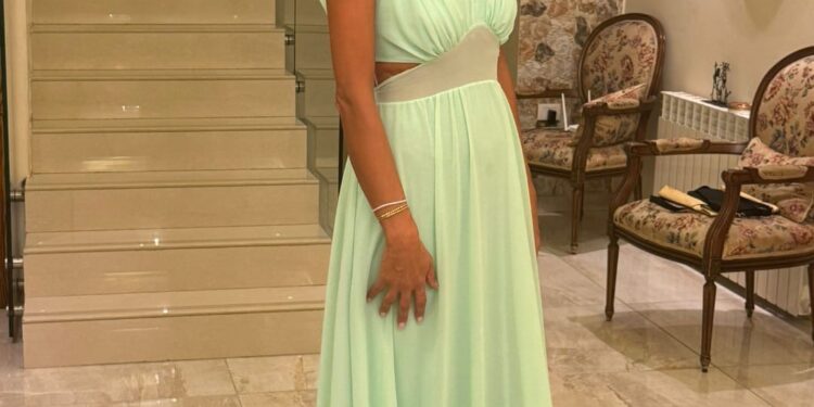 السيدة رولا ابراهيم التوم  لفتة وفاء تجاه الاعلام