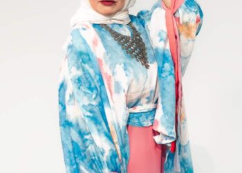 الإعلامية مروة نور الدين تبدع في تقديم برنامجها الجديد