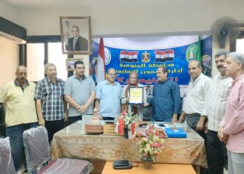 إدارة أشمون التعليمية تكرم ابنتها ندى فخر المنوفية