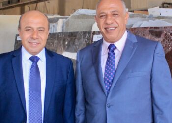 أشرف عوض: مصنع “كيروماربل” يقود عجلة الإنتاج و تصدير الرخام المصري